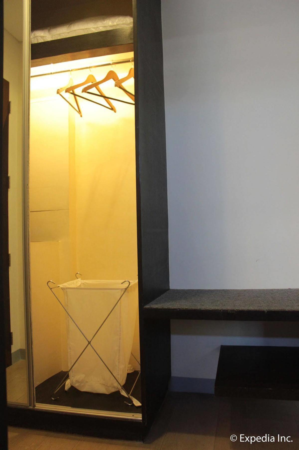 Segara Suites Olongapo Eksteriør billede
