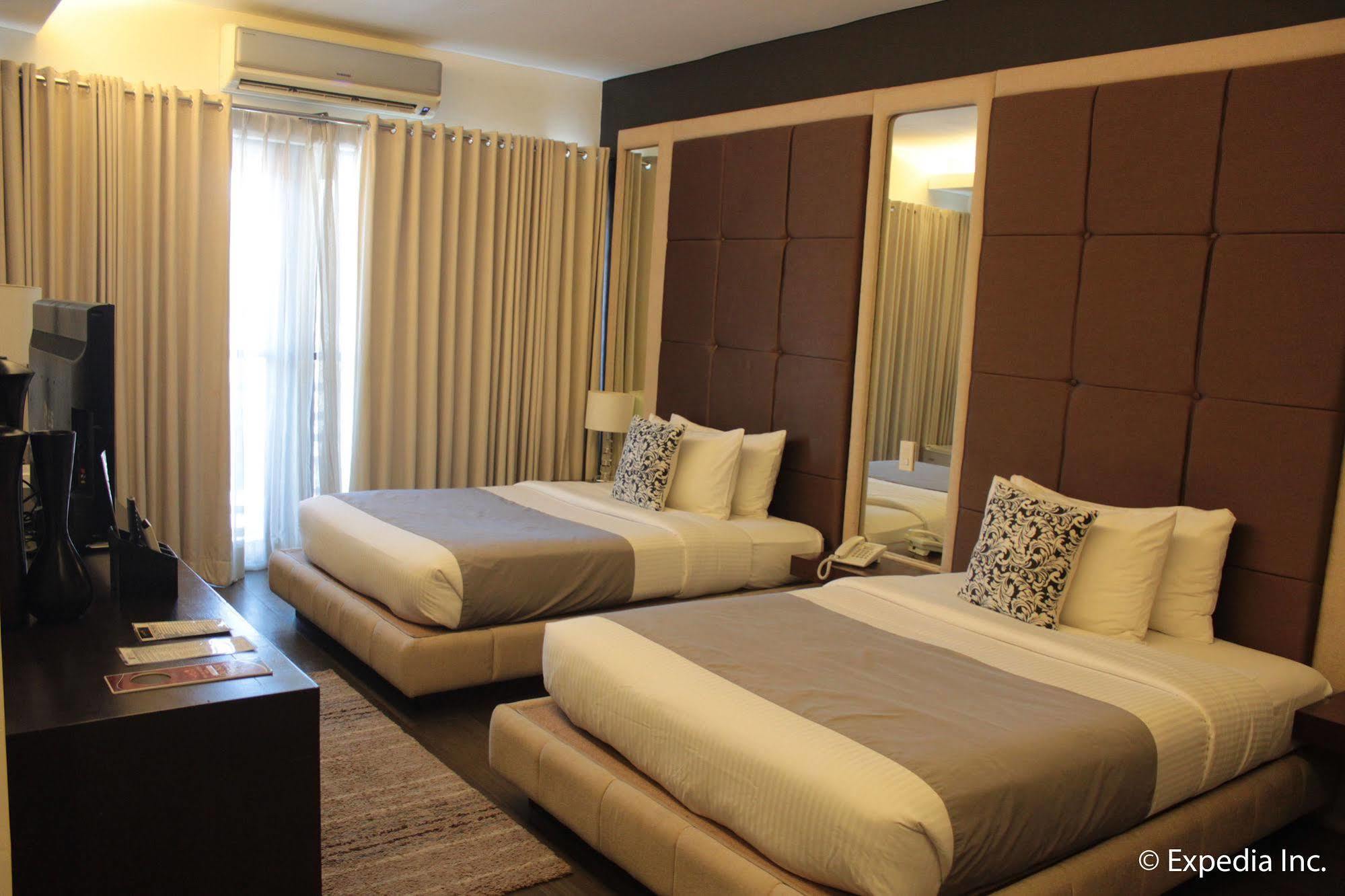 Segara Suites Olongapo Eksteriør billede
