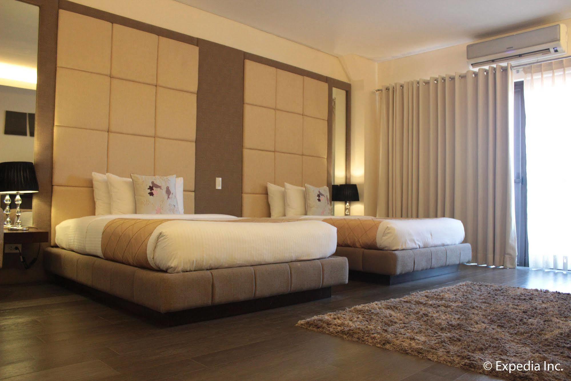 Segara Suites Olongapo Eksteriør billede