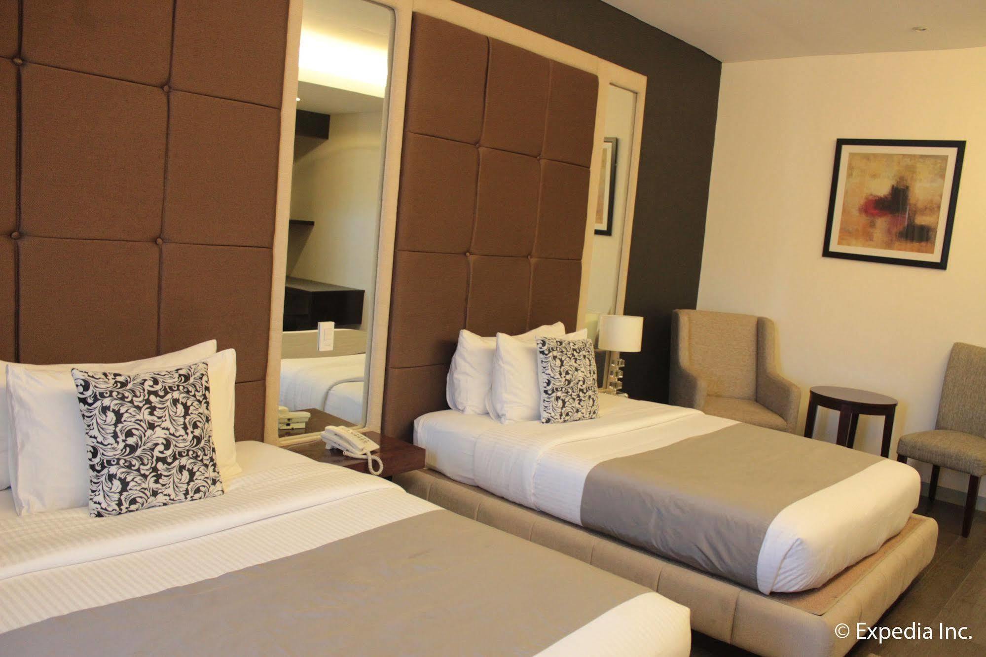 Segara Suites Olongapo Eksteriør billede